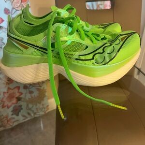 Saucony Endorphins Pro Elite